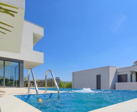 Beautiful modern villa in Kostrena - on millionaires street - pic 5