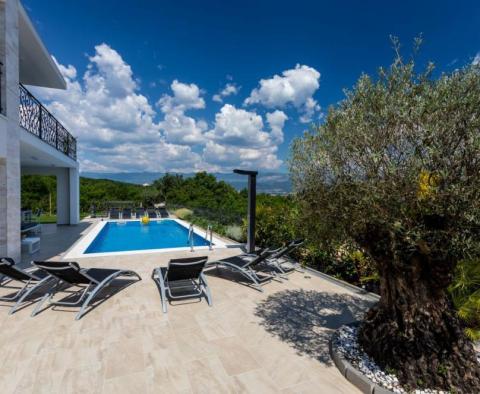 Exclusive villa with panoramic sea view, 200 m from the beach - pic 21