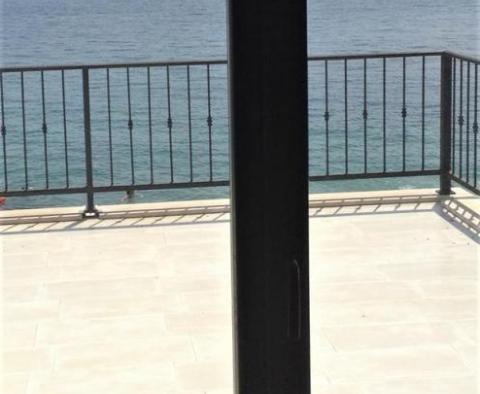 Seafront building of 6 new apartments on Brac - pic 4