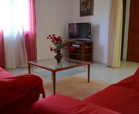 First line apart-house with swimming pool right by the beach - pic 29