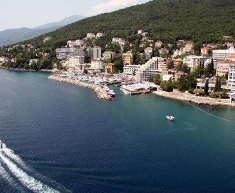 Außergewöhnliche Villa in Opatija mit fantastischer Aussicht - foto 2