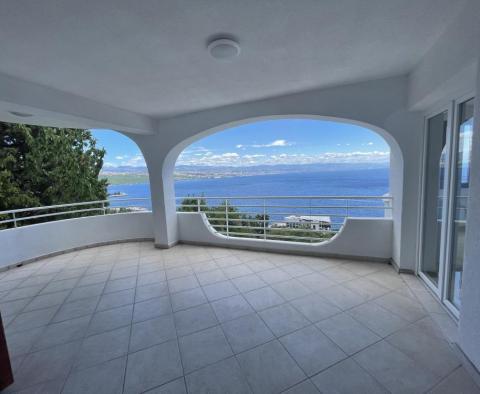 Außergewöhnliche Villa in Opatija mit fantastischer Aussicht - foto 27