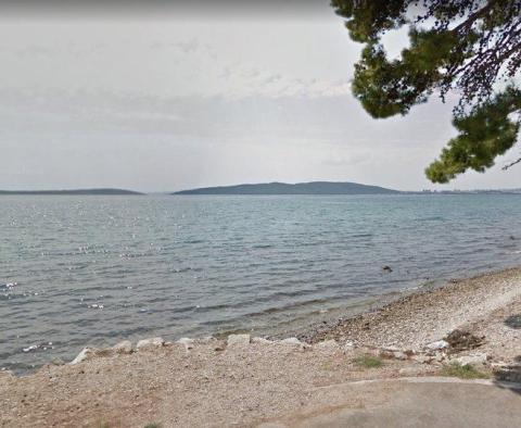 Building land plot 100 meters from the sea in Kastela 