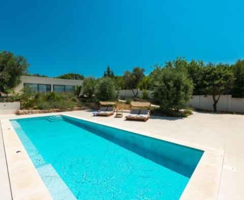 Neue moderne Villa am Meer in der Nähe von Dubrovnik auf einer der Elafiti-Inseln - foto 8