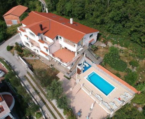 Schöne Villa in Veprinac mit Swimmingpool und fantastischem Meerblick - foto 11