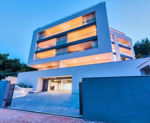 Magnifique appartement à Dugi Rat, une véritable alternative à une villa de luxe - pic 3