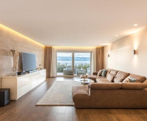 Magnificent apartment in Dugi Rat, a true alternative to a luxury villa - pic 29