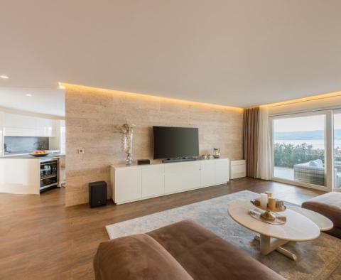 Magnificent apartment in Dugi Rat, a true alternative to a luxury villa - pic 32
