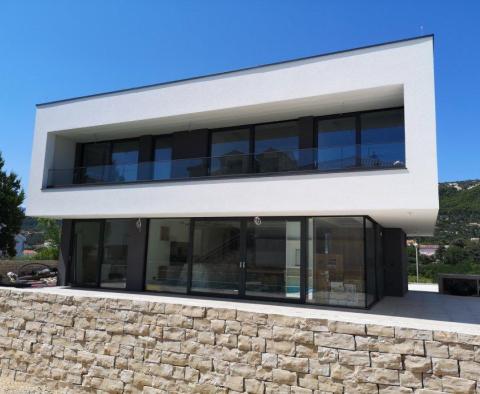 Nouvelle villa futuriste moderne à vendre à Banjol sur l'île de Rab - pic 5