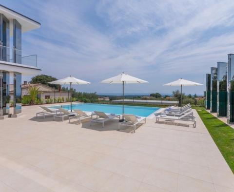 Villa 5***** étoiles ultra-luxe dans la région de Porec à Kastelir - pic 9