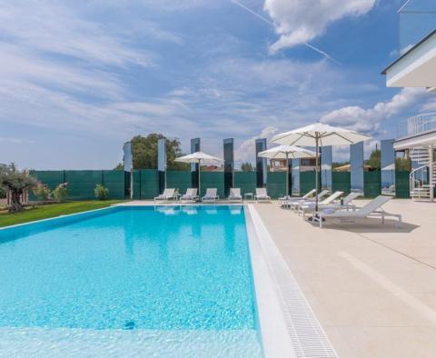 Ultra-luxury 5***** star villa in Porec area in Kastelir  - pic 12