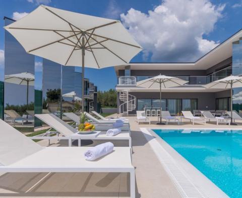 Villa 5***** étoiles ultra-luxe dans la région de Porec à Kastelir - pic 16