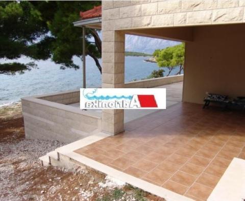 Unique waterfront villa on Brac island on 11000 m2 of seafront land - pic 29