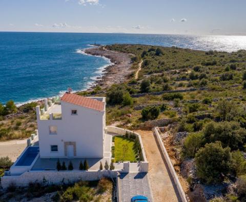 Villa flambant neuve en bord de mer dans la banlieue paisible de Rogoznica avec une magnifique vue sur la mer - MAINTENANT PRÊTE ! - pic 3