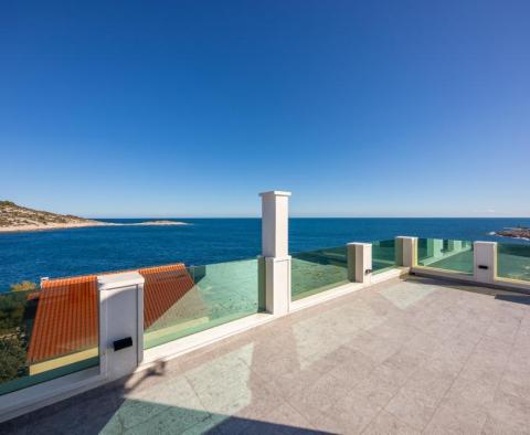 Brandneue Villa am Meer in ruhiger Umgebung von Rogoznica mit herrlichem Meerblick – JETZT FERTIG! - foto 17