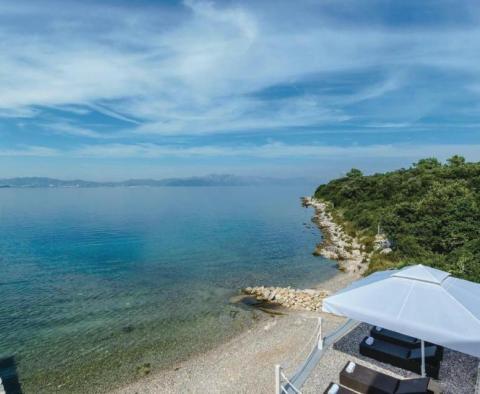 Beautiful newly built villa with swimming pool on Peljesac right on the beach - pic 5
