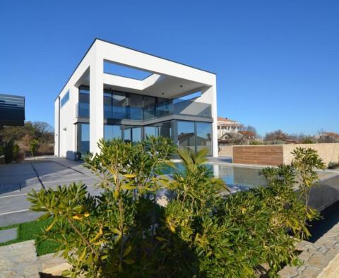 Luxury urban villa with a pool and sea view, Krk - pic 9
