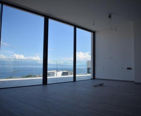 Vier Super-Luxus-Apartments auf Krk in Malinska, Rova-Gebiet, nur 50 Meter vom Meer entfernt - foto 12