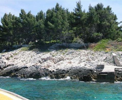 Terrain au bord de l'eau à vendre sur l'île de Korcula à Prigradica, avec permis de construire valide pour villa de luxe, avec possibilité d'amarrage pour un yacht - pic 10