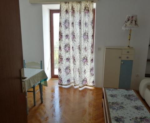 Vízparti minihotel Podgorában, közvetlenül a kikötővel szemben - pic 17