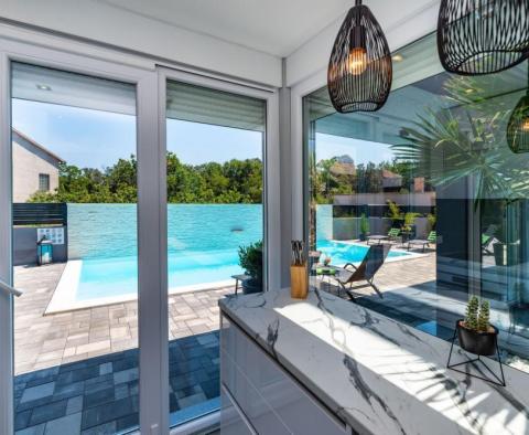 Erstaunliche moderne Villa mit Swimmingpool in Zaton in der Nähe von Zadar - foto 20