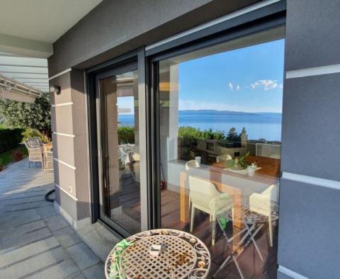 Luxusní vila v Kostrena s panoramatickým výhledem na moře - pic 18