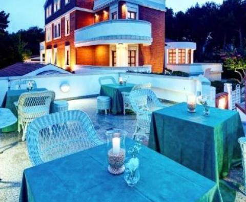 Luxusní 5***** hvězdičkový hotel a restaurace na prodej na Istrii - pic 23