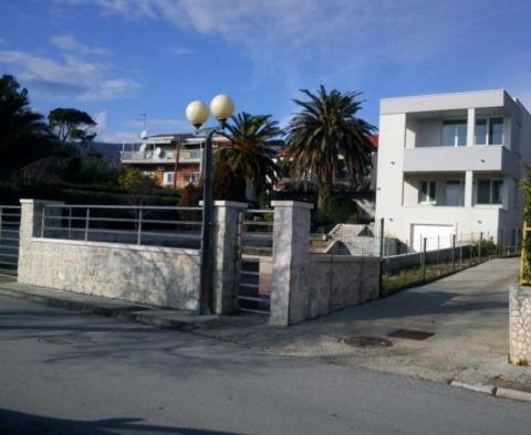 Ideale Investition - neue moderne Villa am Meer in Kastela - foto 4