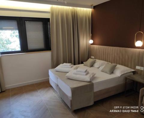 Nagyszerű ajánlat-szálloda eladó Split központjában, 500 méterre a tengertől - pic 20
