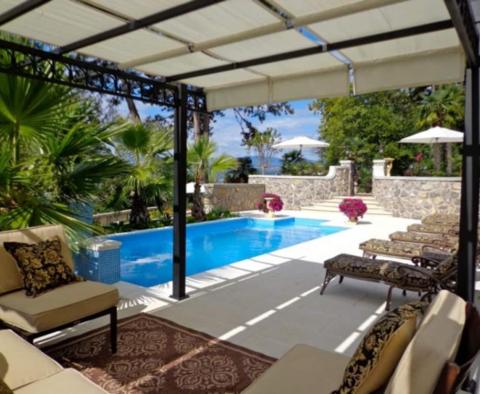 Two fantastic penthouses for sale in 5***** star residence with swimming pool in Lovran - pic 17