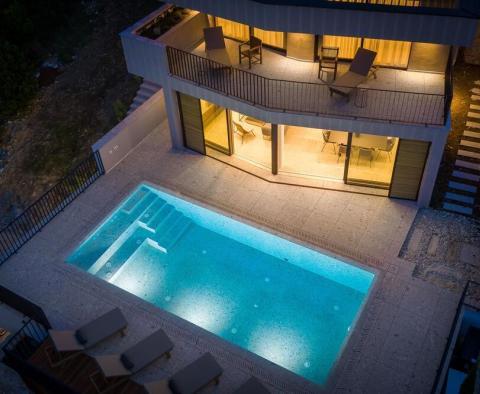 Bright new villa for sale in Dubrovnik with swimming pool - pic 48