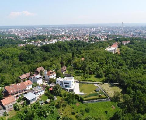 Super-attractive urbanized land plot in prestigious district of Zagreb - pic 2