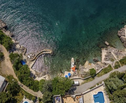 Gorgeous villa first line to the sea in Novi Vinodolski area - pic 56