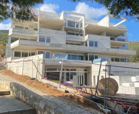 Twelve new luxury apartments on Vis island just 100 meters from the sea - pic 25