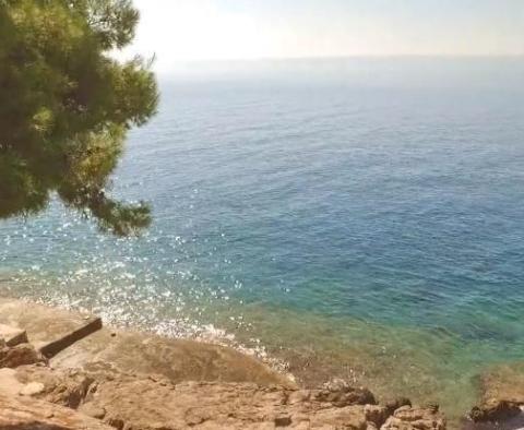 Immeuble de 6 appartements en première ligne de mer sur l'île de Brac - pic 31