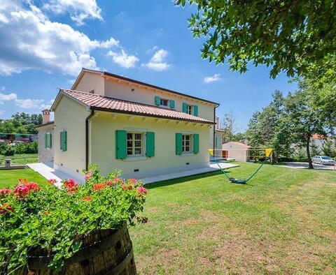 Amazing villa on a large land plot of 3150 sq.m. in Pazin area - pic 6