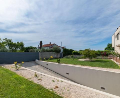 Unique luxury modern villa with sea view in Umag area with land of 4956 sq.m. - pic 77