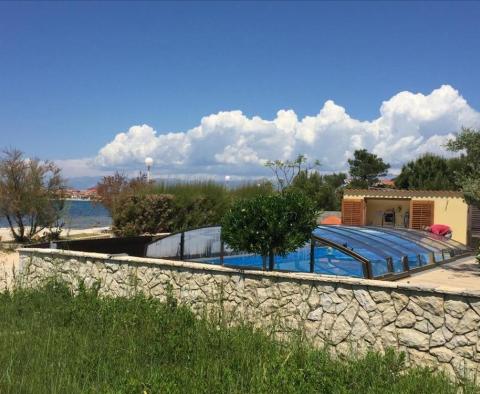 Szép tengerparti turistaszállás 5 apartmanból, közvetlenül a tengerparton - pic 24