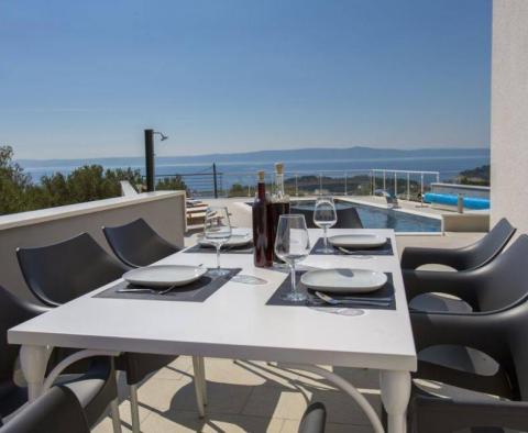 Incroyable nouvelle villa moderne avec vue sur la mer à Makarska - pic 2
