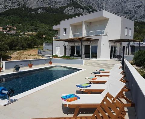 Amazing new modern villa with sea views in Makarska - pic 4