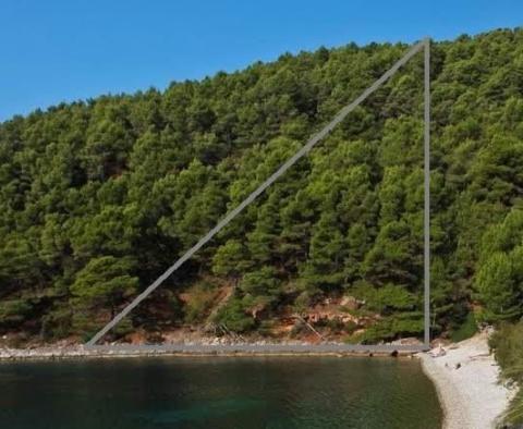 Low price -great seafront land plot of 14 830 m2 on Hvar island! - pic 3