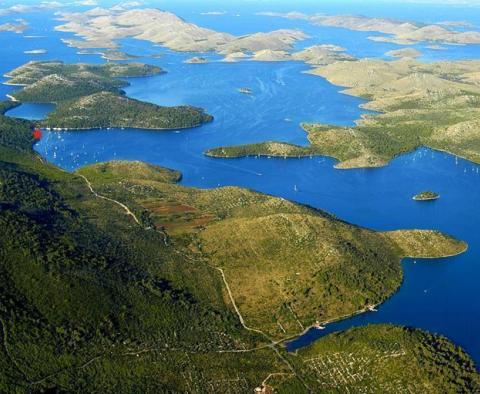 Einzigartige Immobilie zum Verkauf auf einer jungfräulichen Insel Kornati - foto 5