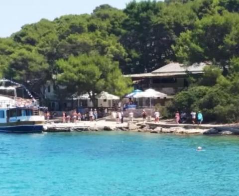 Unique property for sale on a virgin Kornati island - pic 8