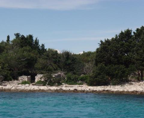 Unique opportunity to become a master of your own island in close vicinity to Mali Losinj - pic 39