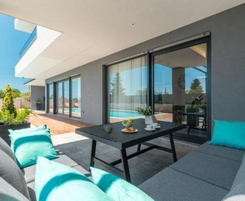 Fascinante nouvelle villa moderne à Fazana avec vue sur la mer ! - pic 6