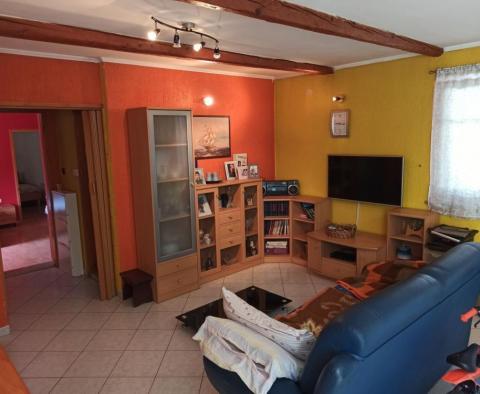 Offre exceptionnelle à Marčana, maison de 141m2 sur 26 288 m². de terre - pic 15