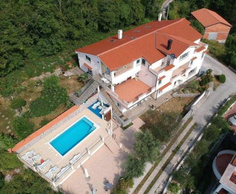 Schöne Villa in Veprinac mit Swimmingpool und fantastischem Meerblick - foto 11