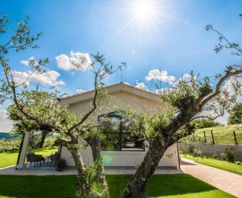 Beeindruckende ländliche Villa der Kategorie 5 ***** Sterne in der Gegend von Motovun und Groznjan - foto 6