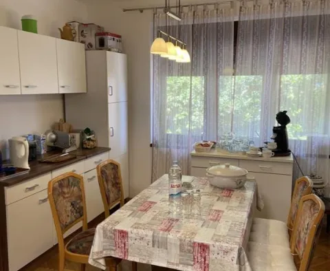 Spacious property for sale in Lovran only 500 meters from the sea. - pic 8