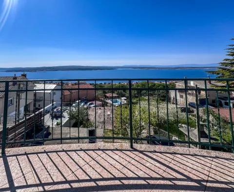 Geräumiges Haus mit wunderschönem Meerblick in Crikvenica, 500 m vom Strand entfernt, zu verkaufen - foto 9